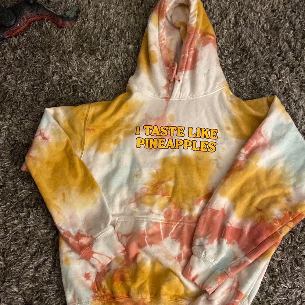 EUC Tie Dye ‘I taste like pineapples’  ALF Hoodie